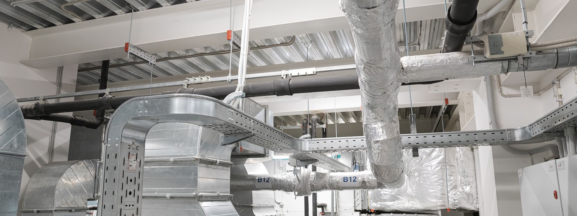 крепление сетей в вентиляционных камерах